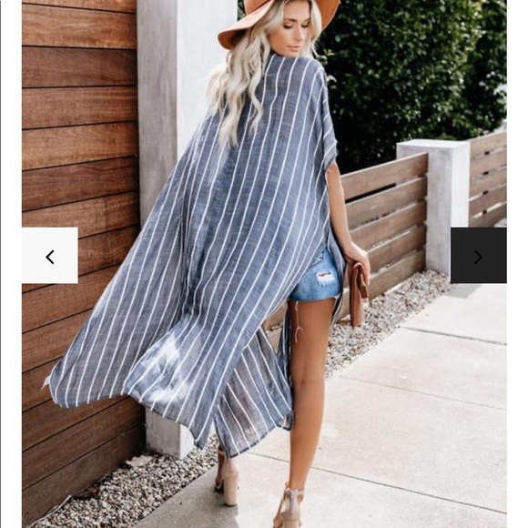 Vici Tops - 🏖NWT! Vici What’s Up, Beaches Striped Kimono